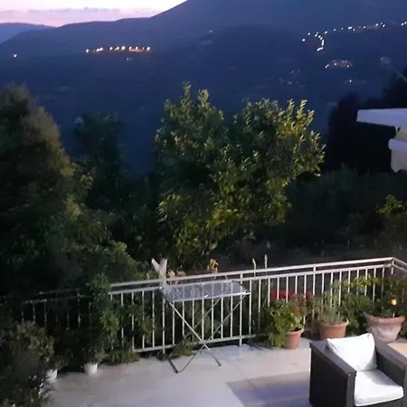 George House Сasa de vacaciones Poros (Lefkada)